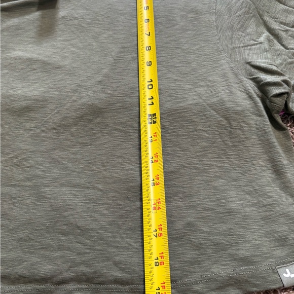 JoyLab Olive Green T-Shirt cropped Oversized - Picture 3 of 7